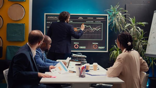 Quelles sont les performances et stratégies d'Altaroc ?